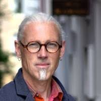 Meredith Bowles's Instagram, Twitter & Facebook