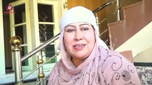 TV and radio star Noshaba Bibi interview in Khyber Nights