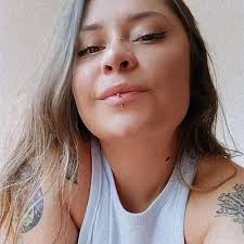 Daniela Saenz Arias (@dani_ella_saenz)