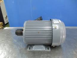 ◇70年代女優【仁和令子】 水着5ページ切抜き送料140円－Funbid香港本地日本代購網站