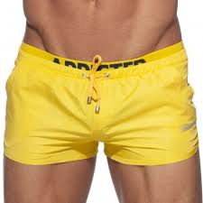 Des shorts ajustés avec une coupe. Maillots De Bain Homme Jaune Inderwear