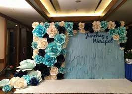Paper Flowers Backdrop Wedding Backdrop Paper Flowers Big Pinterest Backdrop Wedding Churc Paper Flower Backdrop Wedding Paper Flowers Flower Backdrop Wedding