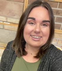 Renee Workman's Instagram, Twitter & Facebook