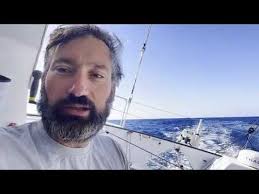 VIDÉO Vendée Globe. « On a laissé l'anticyclone nous marcher dessus » :  Louis Duc piégé par la météo