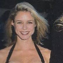 Mandy Brix's Instagram, Twitter & Facebook