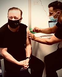 Check spelling or type a new query. Russell Kane On Twitter It Was A Real Honour To Give Ricky Gervais His Vaccine This Afternoon
