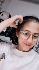 Penasaran dengan sebuah informasi yang sedang viral, inilah biodata zara adhisty dan niko al hakim terlengkap. 91 Ide Adhisty Zara Zara Wanita Rambut Ikal Pendek