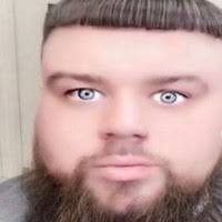 40+ perfiles de «Shute»