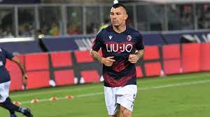 I løbet af sin professionelle karriere. A Good One For Gary Medel The Chilean Returned To Practice With Bologna Football24 News English