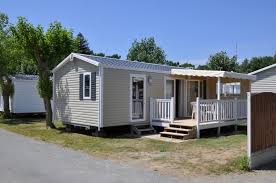 Location Mobil Home 30 M 2 Chambres Terrasse Bois Vendee Camping La Prairie Cote Atlantique Terrasse Bois Location Mobil Home Mobil Home