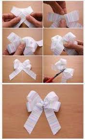Cute Bows For The Queen Of The House This Holiday Season To Sell Or Even To Give Away Lindos Lazos Lazo Casero Lazos Para Envolver Regalos Monos Para Regalo