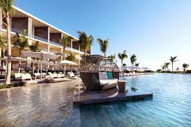 Ihg offers great rates on 1 hotels in cancun with whether you're traveling for business or to relax, browse our cancun hotels and suites, and book. Best Luxury Hotels In Cancun 2021 The Luxury Editor