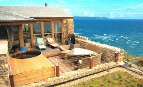 Buddha Beach House Sleeps 10 Nr Looe Cornwall South Self Catering In Cornwall The Hen House F Luxury Beach House Beach House Rental Holiday Cottages Uk