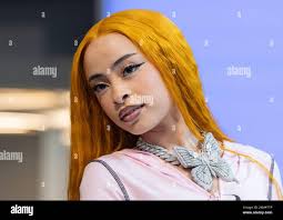 Celebrents hi-res stock photography and images