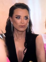 Did Kyle Richards get a new mouth? : r/RHOBH