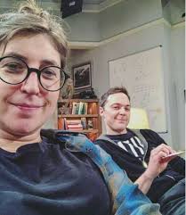 Mayim & Jim selfie 😊