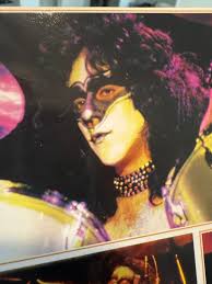 Should Eric Singer Have Had His Own KISS Makeup Design Or Was It Okay That  He Was "The Catman"? 🤔