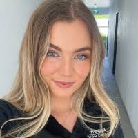 40+ "Emily Cave" profiles