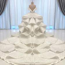 Michael Cinco Design Couture Wedding Dress For A Beautiful Princess From Qatar Couture Mirrored Image Wedding Dresses Bridal Dresses Couture Wedding