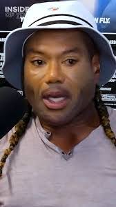 Diane Vandervoort's Instagram, Twitter & Facebook