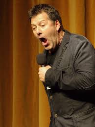 A debreceni kossuth lajos gimnáziumban érettségizett, majd számos felsőoktatási intézménybe járt. Hadhazi Laszlo Photos Facebook