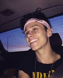 ♡ ♡ ♡ — drama-queenx: He's so beautifully aesthetic