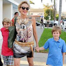 Sharon vonne stone was born in meadville, pennsylvania, to dorothy marie (née lawson; Sharon Stone With Her Kids See Pics Of The Actress Her Sons Hollywood Life