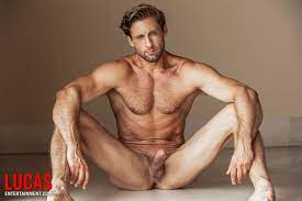MODEL OF THE DAY: DOM KING | Daily Squirt