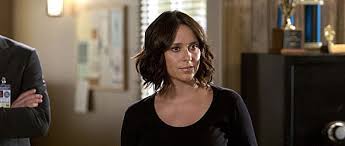 The series revolves around the struggles of raising each other and the. Jennifer Love Hewitt Filme Serien Und Biografie
