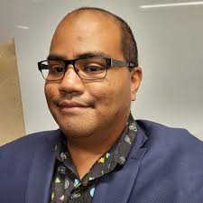 Sean Roberson's Instagram, Twitter & Facebook