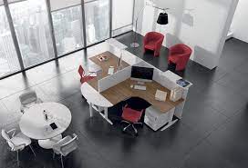 Tkn006 Isola Ufficio Operativo Composta Da Doppia Workstation Pannelli Divisori E Tavolo Riunion Mobili Ingresso Design Arredamento Arredamento D Interni