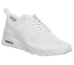 Built for women, the air max thea presents classic air max dna in a modern fashion. Nike Air Max Thea White Mono Sneaker Damen