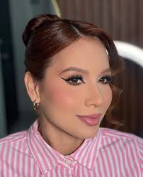 𝔸𝕕𝕚𝕝𝕖𝕟𝕖 𝕊𝕥𝕦𝕕𝕚𝕠