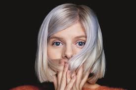 Destaque do Lollapalooza, Aurora tem show confirmado no Circo Voador em maio