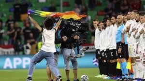 Κάθε κανάλι συνδέεται με τη δική του πηγή και. Keteqdoz Sqftm