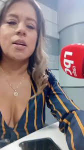 theyeyoluczrey16 puso a mi papá hacer tik tok Padre Amadoooooo y mi papá se  presta #GuerraAlCoronavirus