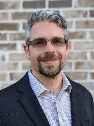 Neal Mckenzie's Instagram, Twitter & Facebook