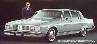 1982 Olds Delta 98 Had One With A Diesel Engine Great Riding Car Bad Engine Oldsmobile American Classic Cars Truck Design