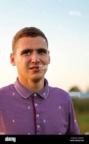 18 22 years hi-res stock photography and images