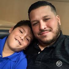 What is the age demographic in Ajijic, Mexico?