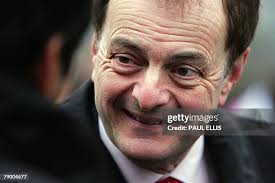 Robin Ashby's Instagram, Twitter & Facebook