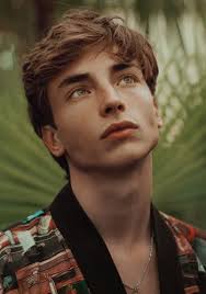 Ravyn Taylor (ravyn0536)