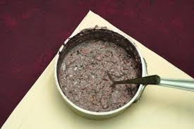 Cornmeal (regular), cornmeal, coarsely ground (corn grits or polenta), flour, baking powder, sugar, salt, buttermilk (or put 1 tbsp vinegar in your measuring cup and fill to 1 cup with milk), baking soda, eggs, butter, melted. Purple Corn In Cornbread Grits And Chips