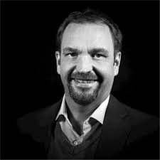 EWE receives 450m loan from European Investment Bank (EIB) for power grid  expansion On the occasion of 25th anniversary of the EIB representation in  Berlin, I had the pleasure to sign a