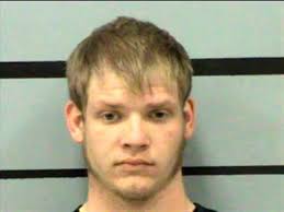 Man charged with intoxication assault after 2-car crash