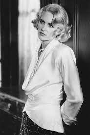 Alexandra Powers - IMDb