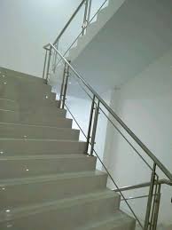 Karena menggunakan stainless grade 304 dan kaca tempered 8mm. Harga Railing Stainless Kaca Tempered 8mm Bandung Bengkel Las Bandung