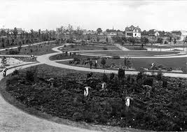 Botanischer garten der bremische botanische garten war von 1905 bis 1935 am osterdeich, nahe der weser, vom kaufmann ernst schütte angelegt worden. Botanischer Garten Verein Der Freunde Des Rhododendronparks Bremen