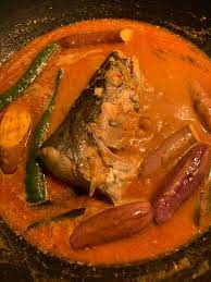 Tetapi sebenarnya kari ikan mamak style ini boleh. Resipi Kari Kepala Ikan Tenggiri Dan Sambal Belacan Athirahassin