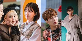 Yeni arkadaşlar, yeni aşklar ve yeni deneyimler, dünyanın dört bir yanından öğrencilere ev sahipliği yapan seul'deki renkli bir üniversite. So Not Worth It Netflix S First Sitcom Revealed Chucklesome Poster And Trailer Mymusictaste